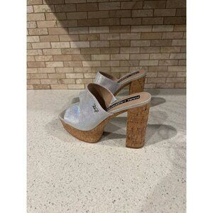 KARL LAGERFELD PARIS‎ Women's Hensley Platform Sandals